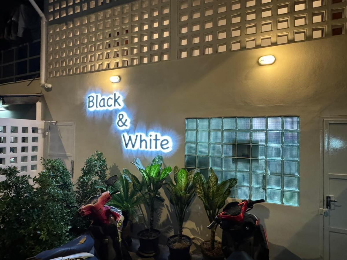 Mr Black & Ms White -Self Check In Accommodation 曼谷 外观 照片