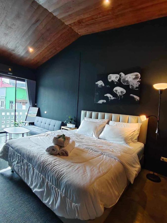 Mr Black & Ms White -Self Check In Accommodation 曼谷 外观 照片